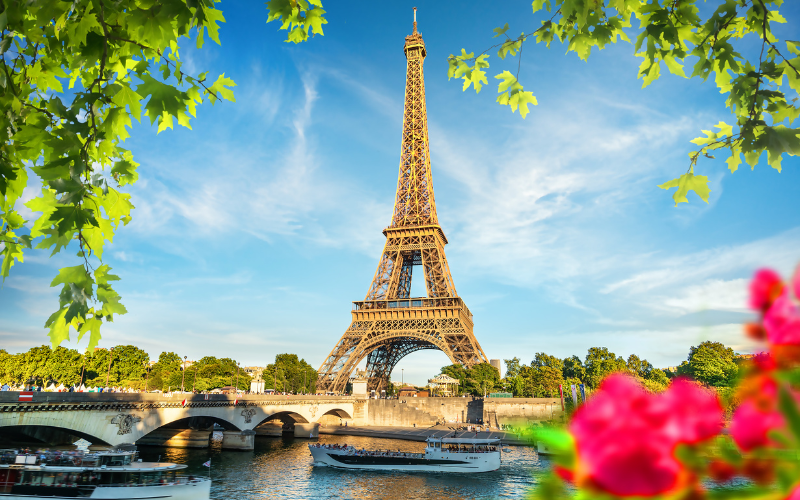 Swiss - Paris Wonders