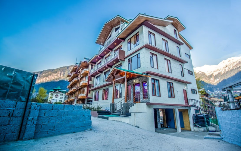 Heavenly Manali