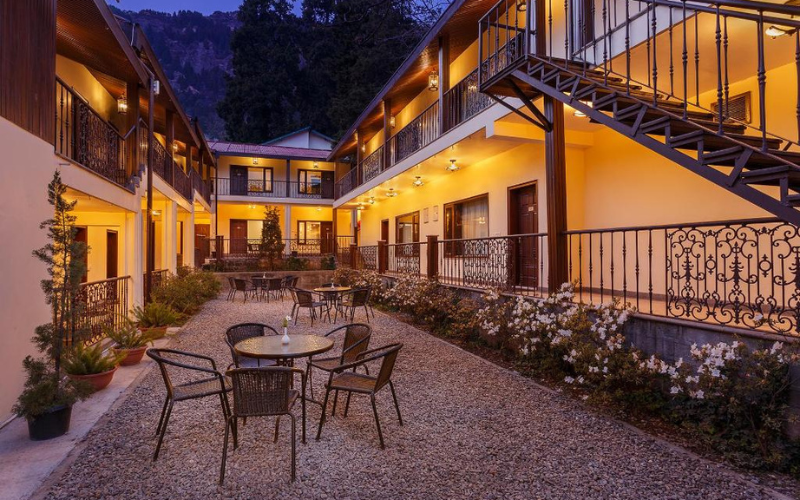 The Earls Court, Nainital Package